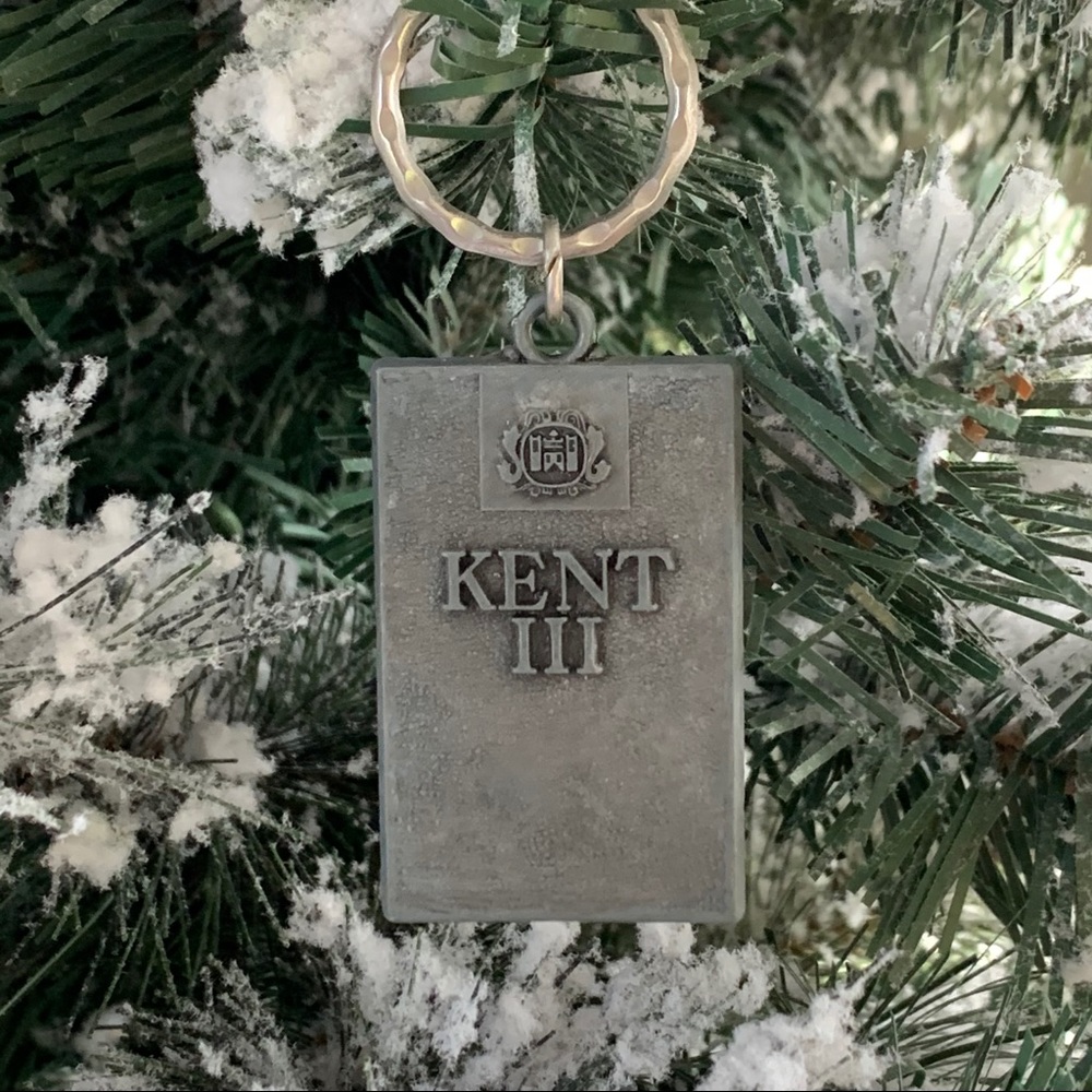 KENT III Pewter Hotel🎄Vintage Ornament Keychain